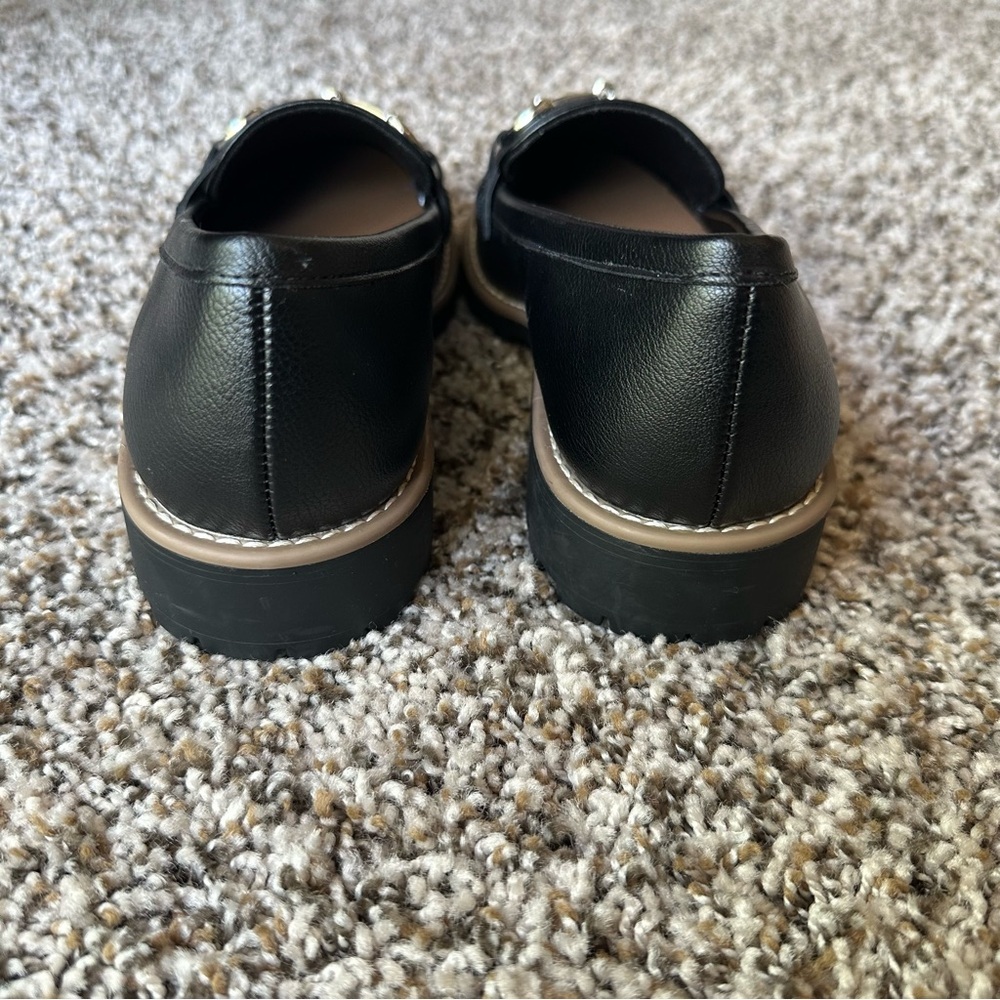 DV Dolce Vita Women’s Penny Loafers. Black. Size 8. - Picture 4 of 6